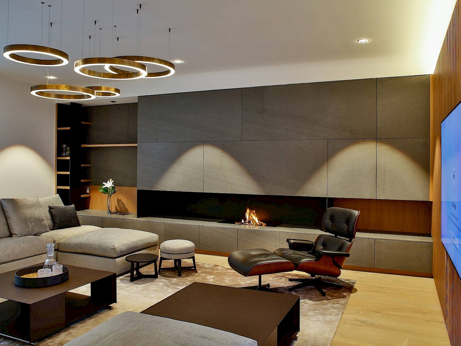 eames lounge chair vitra https://www.vitra.com/de-at/product/lounge-chair (c) lukas dostal