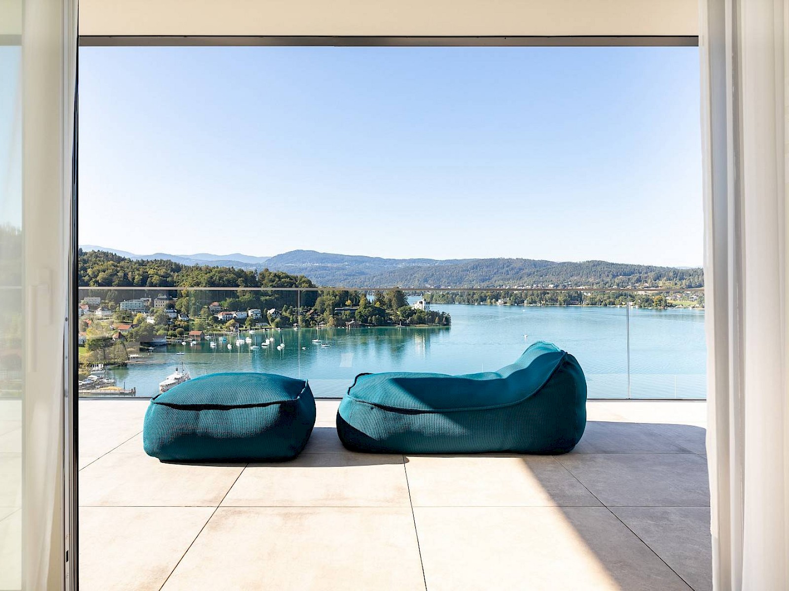 Seeblick Paola Lenti (c) Akos Burg